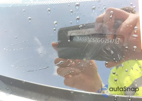 2016 BMW 535I xDrive из США, поврежденный, VIN WBA5B3C57GG254733